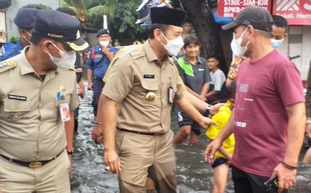 Banyak Warga Jakbar yang Surat Pentingnya Hanyut Akibat Banjir