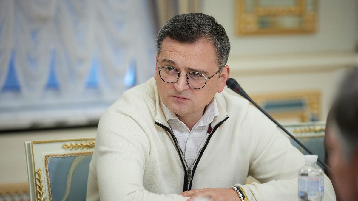 Le ministre ukrainien des Affaires étrangères apprécie l’aide des alliés en matière de défense aérienne, mais ce n’était pas suffisant sur le terrain de guerre