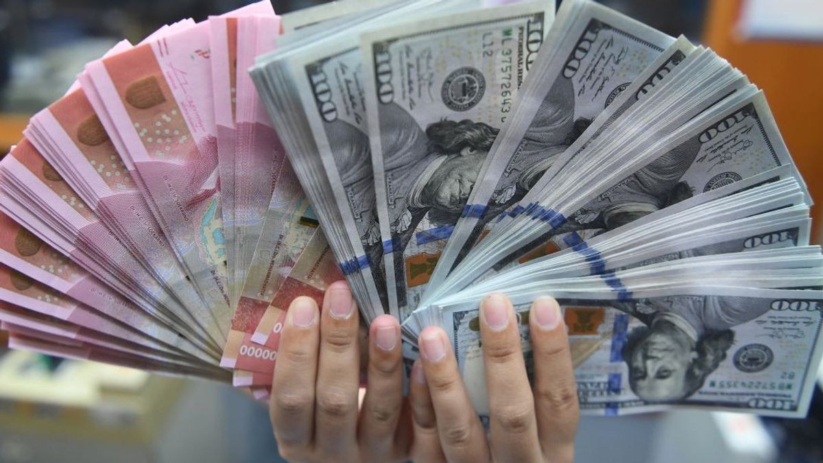 Rupiah Diproyeksi Melemah Imbas Ketidakpastian Suku Bunga The Fed