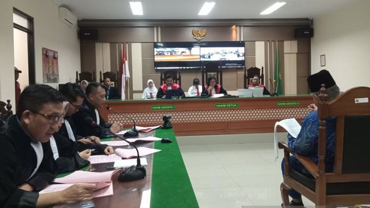 TPPU Panji Gumilang的第一次听证会,PN Indramayu表示,JPU当局被告的妻子子子女的存在