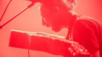Thom Yorke Working On Scoring Music For Italian Film, Confidenza