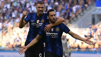 Inter Milan Vs Genoa 4-0: Debut Gemilang Calhanoglu dan Dzeko