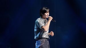 Ahn Hyo Seop Berhasil Membius Penggemar saat Bawakan Lagu <i>Monokrom</i> di Fanmeeting Jakarta