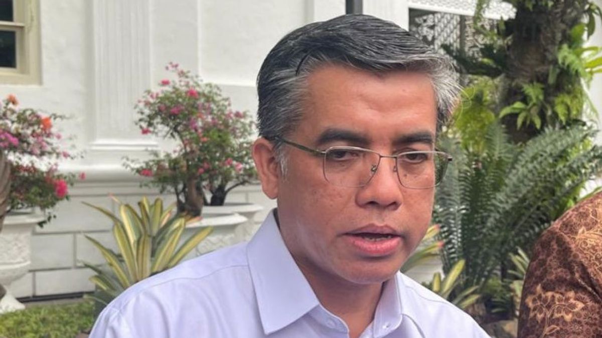Menaker: Pusat Siapkan <i>Range</i> Kenaikan UMP, Daerah Tentukan Angka Final