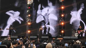 Lagu-lagu Bernadya Masih Jadi Magnet bagi Penonton Synchronize Fest 2025