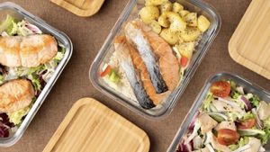 Mana Lebih Aman untuk Menyimpan Makanan, Wadah Stainless Steel atau Kaca?