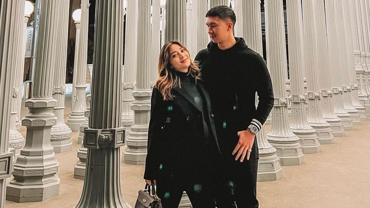Great, Nikita Willy Will Give Birth In Los Angeles