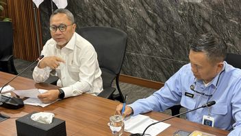 Soroti Jajanan Manis di Sekolah, Zulhas Kaji Label Peringatan Gula Tinggi di Kemasan