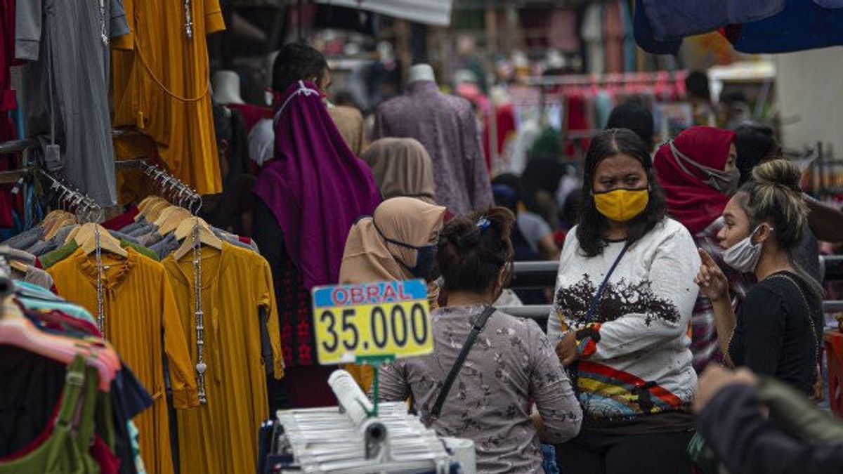 Tanah Abang Marché Fait Des Foules D’abandonner Protocole De Santé, Le COVID-19 Task Force Organisera Les Visiteurs Du Marché à Jakarta