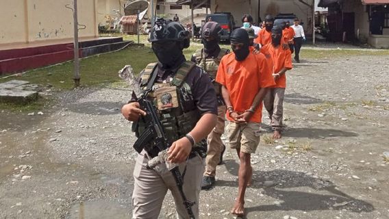 جاكرتا - تم القبض على 5 من أصل 7 من مرتكبي اعتداء بريبدا أوكتوفيانوس بوارا في ديكاي من قبل الشرطة