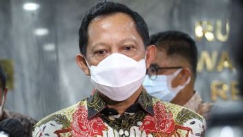 Ainsi, La Directive Du Président Jokowi, Le Ministre De L’Intérieur Tito A Demandé Au Gouvernement Régional D’accélérer La Réalisation Des Dépenses APBD