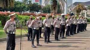 Pasukan Polisi Siaga di Monas Siap Kawal Aksi Demonstrasi Tolak UU Cipta Kerja Hari Ini 