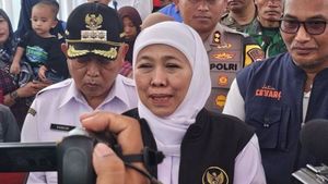 Khofifah Tiba di Polda Jatim, Diperiksa KPK Terkait Skandal Hibah Rp5,5 Triliun