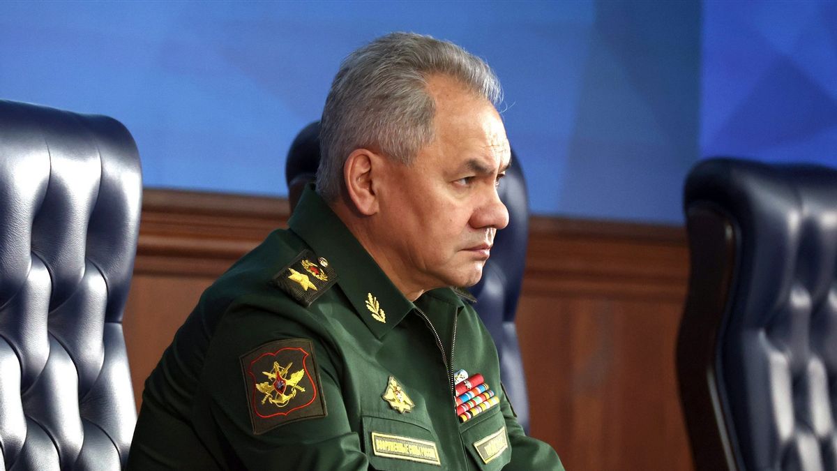 Russian Defense Minister Orders Increased Weapons Production and Accelerates Delivery to Ukraine Battlefield