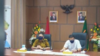The Governor, 12 Regents And 7 Mayors In West Sumatra Do Not Reject The COVID-19 Vaccine