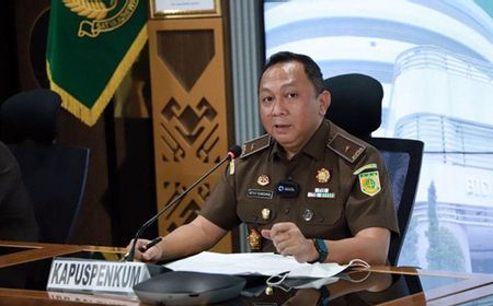 Kejagung Periksa Mantan Pejabat di Kemenperin terkait Korupsi Importasi Gula