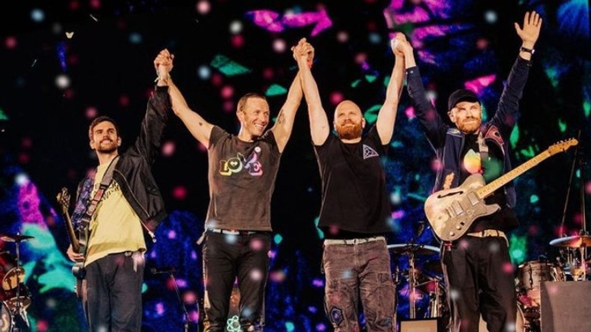 Ramai Orang Jual Tiket Konser Coldplay di Singapura Gegara Ongkos Pesawat Terbang Melonjak Naik