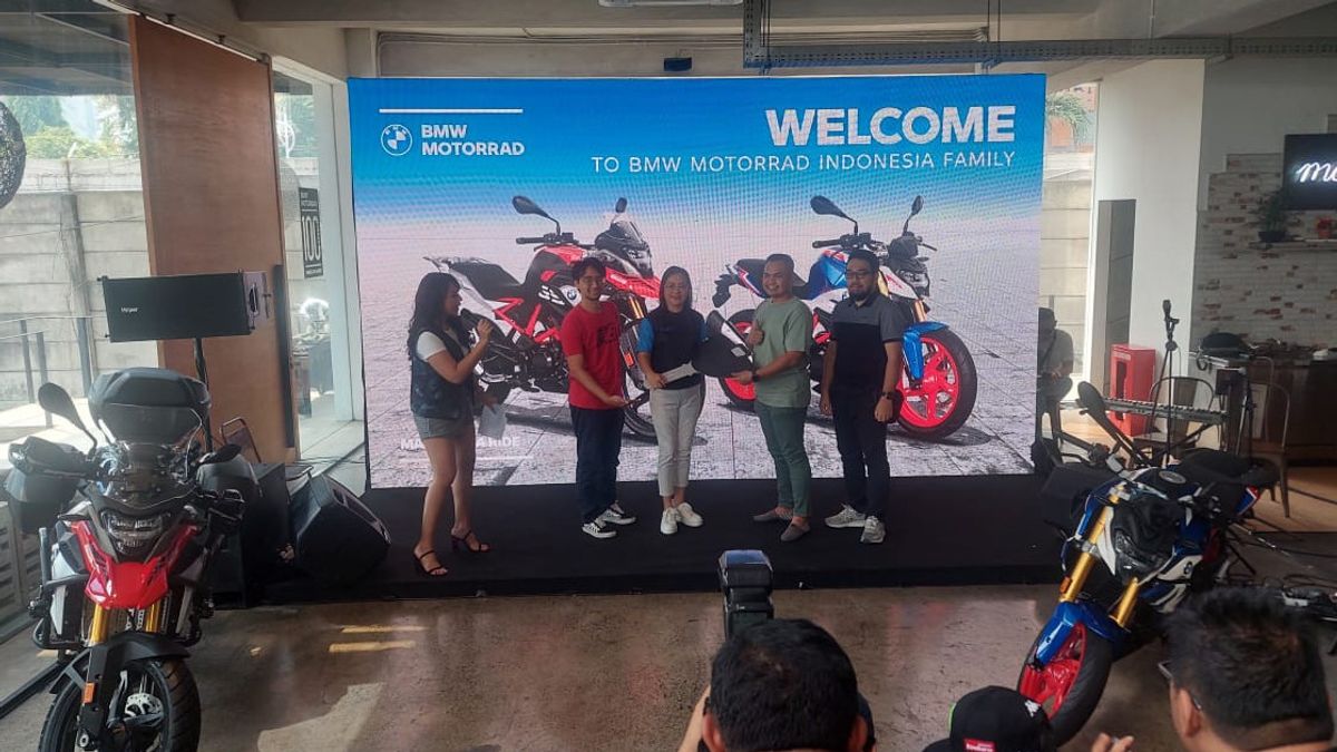 BMW Motorrad Indonesia Handover G 310 As Many As 34 Units