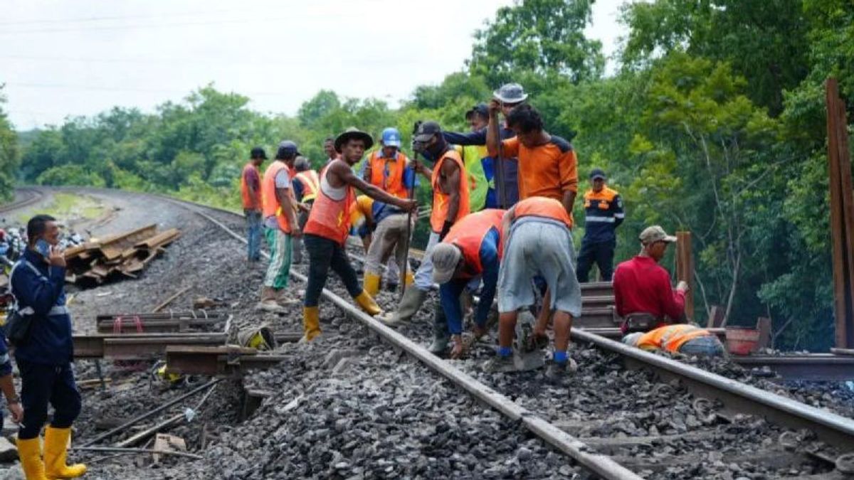 KAI Palembang Has Closed 20 Illegal Crossings
