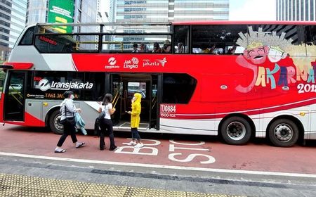 Transjakarta Tambah Rute Bus Wisata Monas Explorer