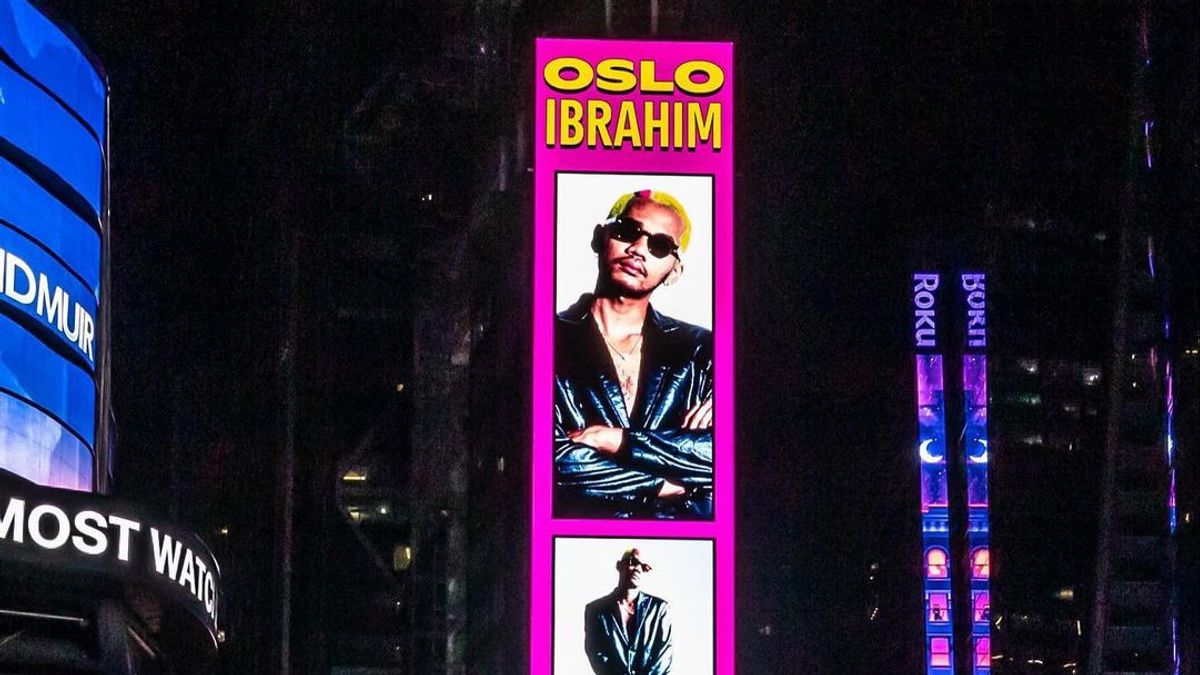 Oslo Ibrahim's Reaction When His Face Soared In New York's Times Square