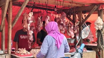 حكومة مدينة بوغور تراقب أسعار لحوم البقر قبل شهر رمضان