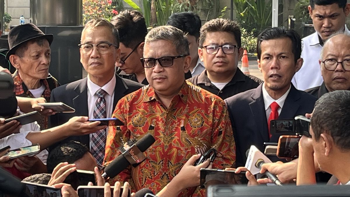 Not Yet Included In The Basic Case When Examined, Hasto Kristiyanto 'Complain' Cellphone Confiscated By KPK Investigators