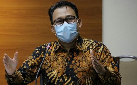 KPK Sita Dokumen dari Kantor Dinas Koperasi UMKM Perdagangan dan Dinas BPKAD Batu