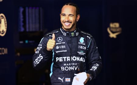 Hamilton Dianugerahi Gelar Bangsawan Inggris, Kini Bergelar 'Sir'