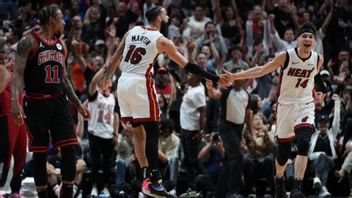 마이애미 히트와 뉴올리언스 펠리컨스가 NBA 플레이오프에서 8위를 차지했습니다.
