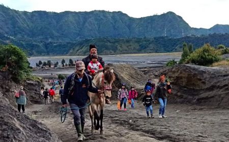 Akses Wisata Gunung Bromo Dibatasi Selama Ritual Suci Wulan Kapitu