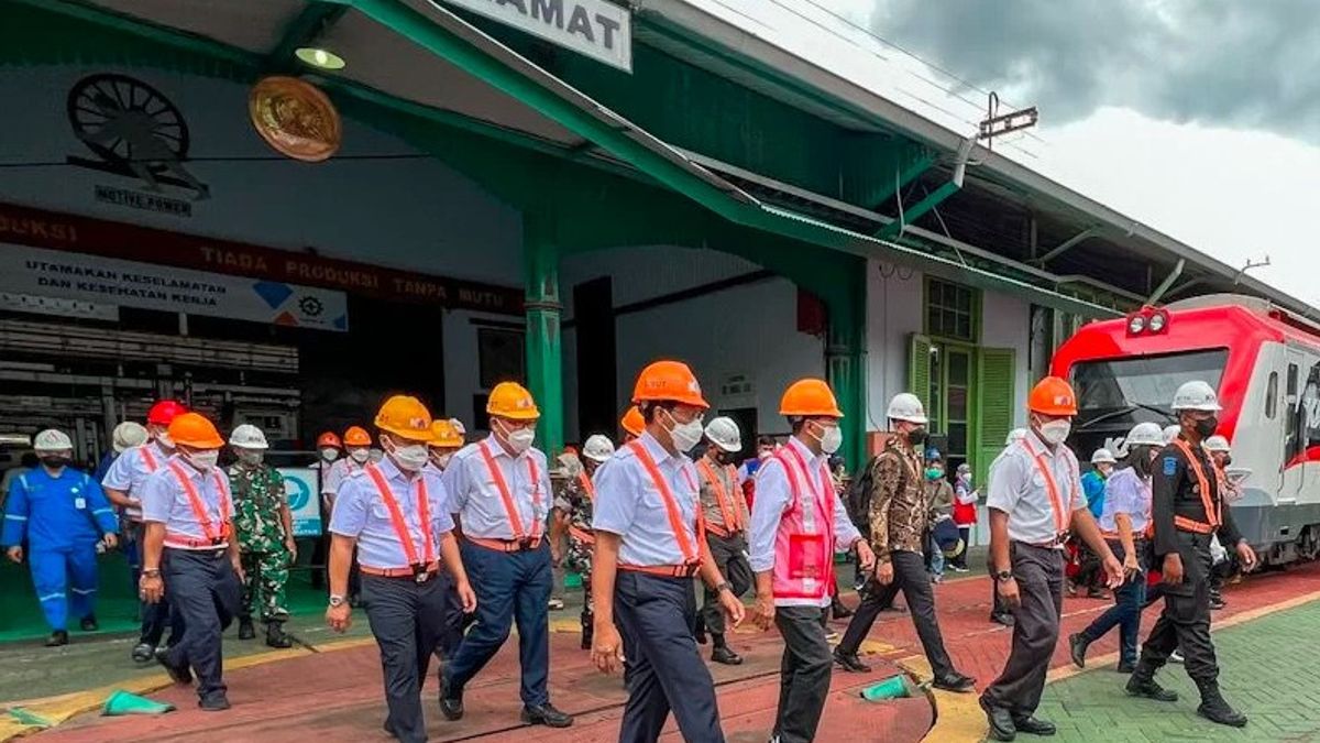 Berita DIY: Menhub Kunjungi Balai Yasa Yogyakarta Memastikan Kinerja KAI Excellent