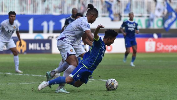 Persib Bandung Kalah Lagi, Sentuhan Magis Luis Milla Mulai Hilang?