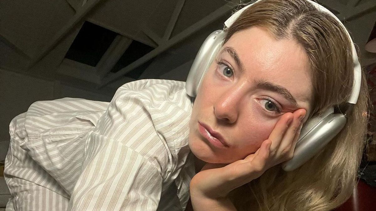 Lorde donne à ses fans de nouvelles chansons avec un message Instagram ambiguë