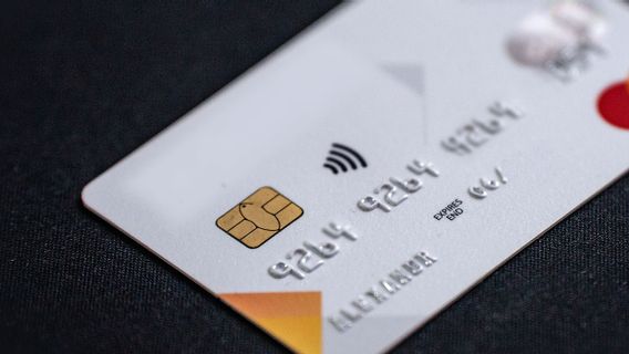 Apa itu Fitur <i>Contactless</i> pada Kartu Kredit? Ketahui Pengertian, Kelebihan dan Cara Menggunakannya 