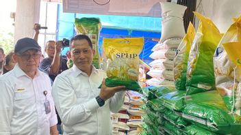 Guyur Cheap Rice To The Market, Bulog Boss Asks The Public Not To Hoard