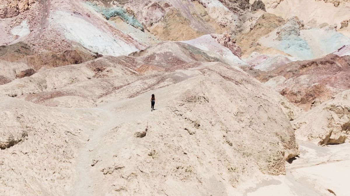 Death Valley Catatkan Suhu Terpanas di Bumi Hingga 54,4 Derajat Celcius