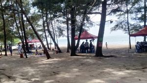 Pantai Tikus Emas, Aternatif Baru Tempat Wisata di Bangka