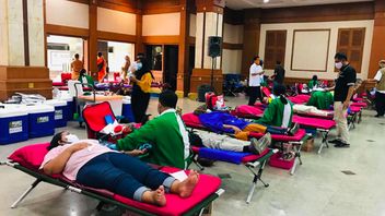 献血成为一种生活方式，万隆PMI每月追求7,000袋的目标