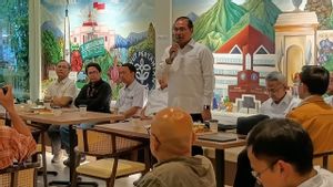 編集室からキャンパスまで、IPBはジャーナリストがS2の学位を取得するための道を切り開きます