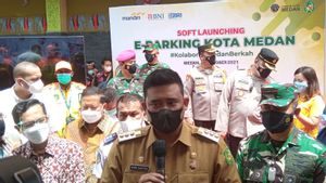 Ditolak Juru Parkir, Bobby Nasution Tetap <i>Launching</i> e-Parking di 22 Lokasi di Medan
