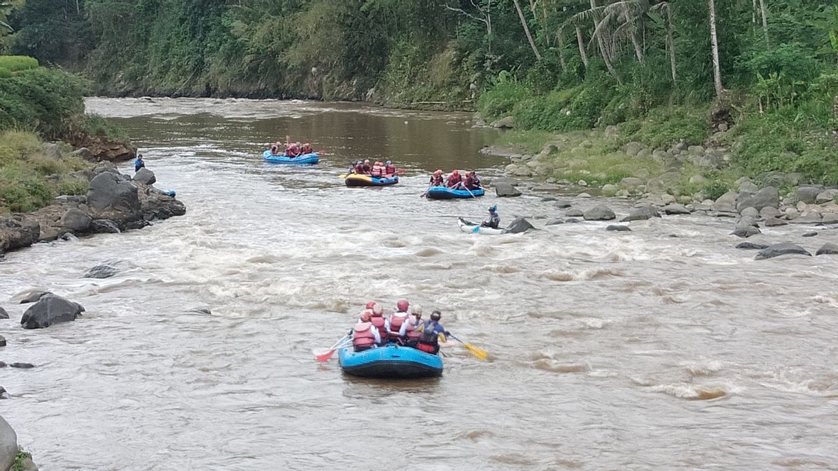 The Excitement Of Rafting In The Serayu River