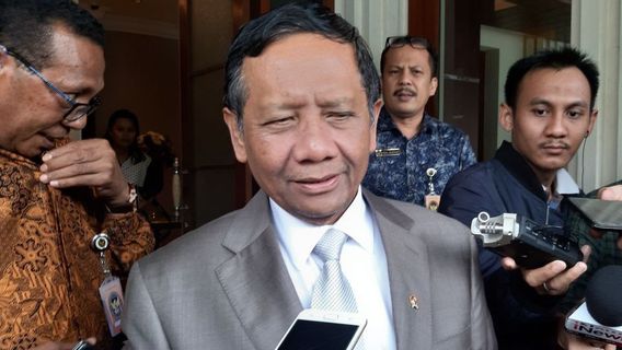 Syekh Ali Jaber Ditusuk, Mahfud MD: Pemerintah Jamin Kebebasan Ulama Untuk Berdakwah