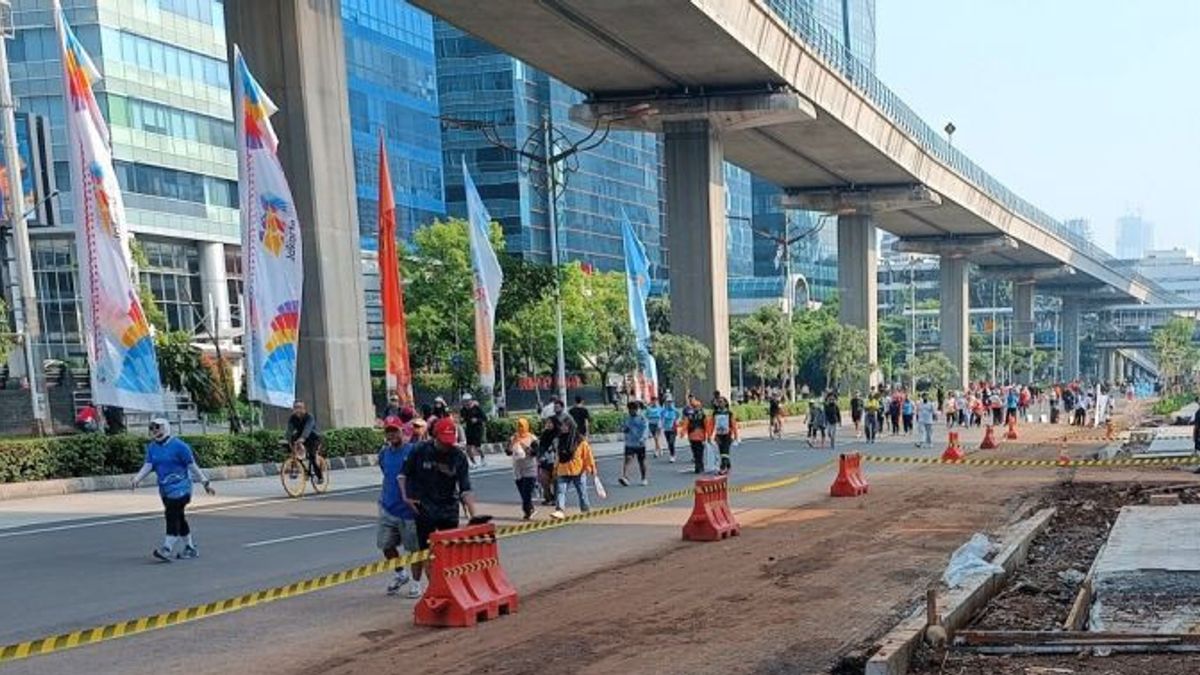 Hari Pertama CFD di Rasuna Said, Warga Antusias Lakukan Beragam Aktivitas 