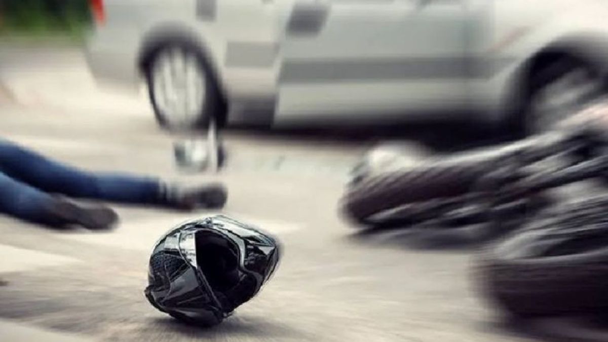 Motorcycle Gang Member In Makassar Dies After Boxing Car Collision