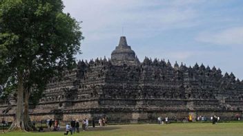    ドイツのフランク・ヴァルター・シュタインマイヤー大統領がインドネシアの文化を探検しに来る、ボロブドゥール寺院は観光客に閉鎖されている