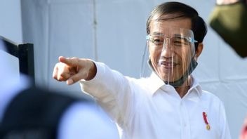 Sering <i>Ngomongin</i> Industri 4.0 Hingga Metaverse, Rizal Ramli Kritik Jokowi Jalani Ritual Kendi di IKN Nusantara