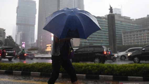 4月2日(土)天気予報:ジャボデタベク地方の一部 日中の雨