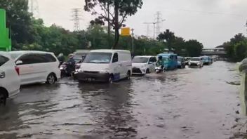 Jakarta A Plu, Wagub Riza: Il N’y A Eu Aucun Rapport D’inondation, Et Encore Moins D’inondation