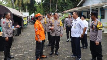 Kapolda Banten Tinjau Jalur Evakuasi Antisipasi Bencana, Wisatawan Diminta Tak Berenang Saat Cuaca Ekstrem